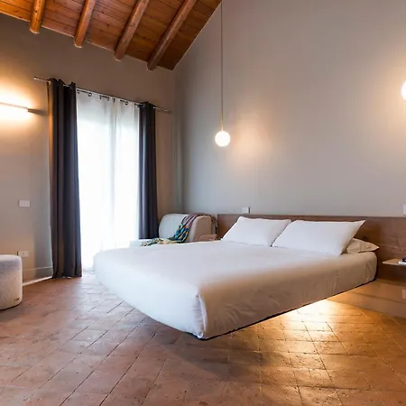 Ξενοδοχείο Neroli Bio Relais 4*